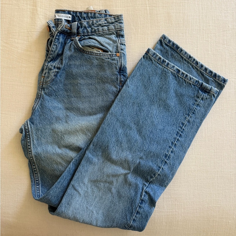 Zara Men's Straight Blue Jeans
